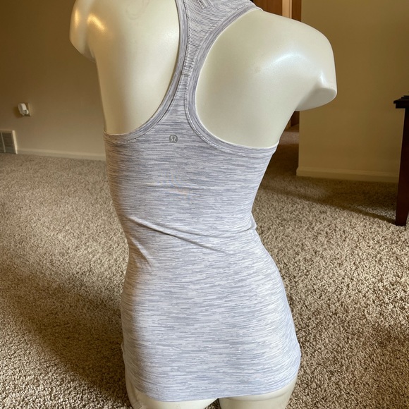 SOLD ON FB Lululemon tank top - Picture 3 of 4